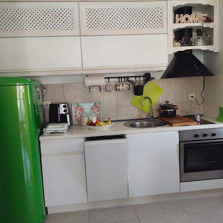 Aska Apartment Бар Екстериор снимка