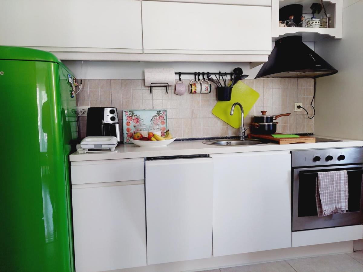 Aska Apartment Бар Екстериор снимка