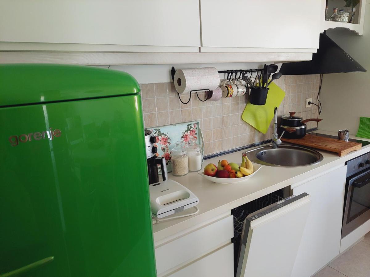 Aska Apartment Бар Екстериор снимка